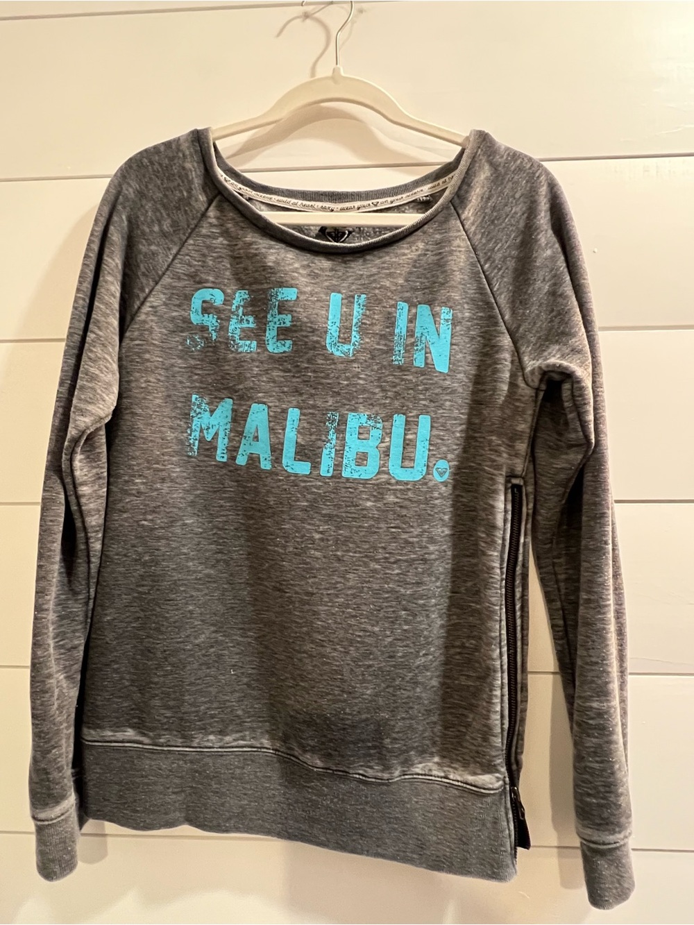 Roxy Gray Crewneck Sweatshirt with Turquoise 'SEE U IN MALIBU' Graphic size Lg